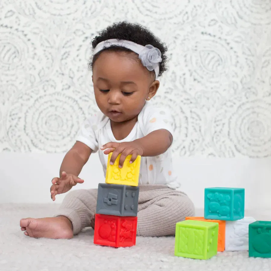 Infantino - Squeeze & Stack Block Set - 8 pcs